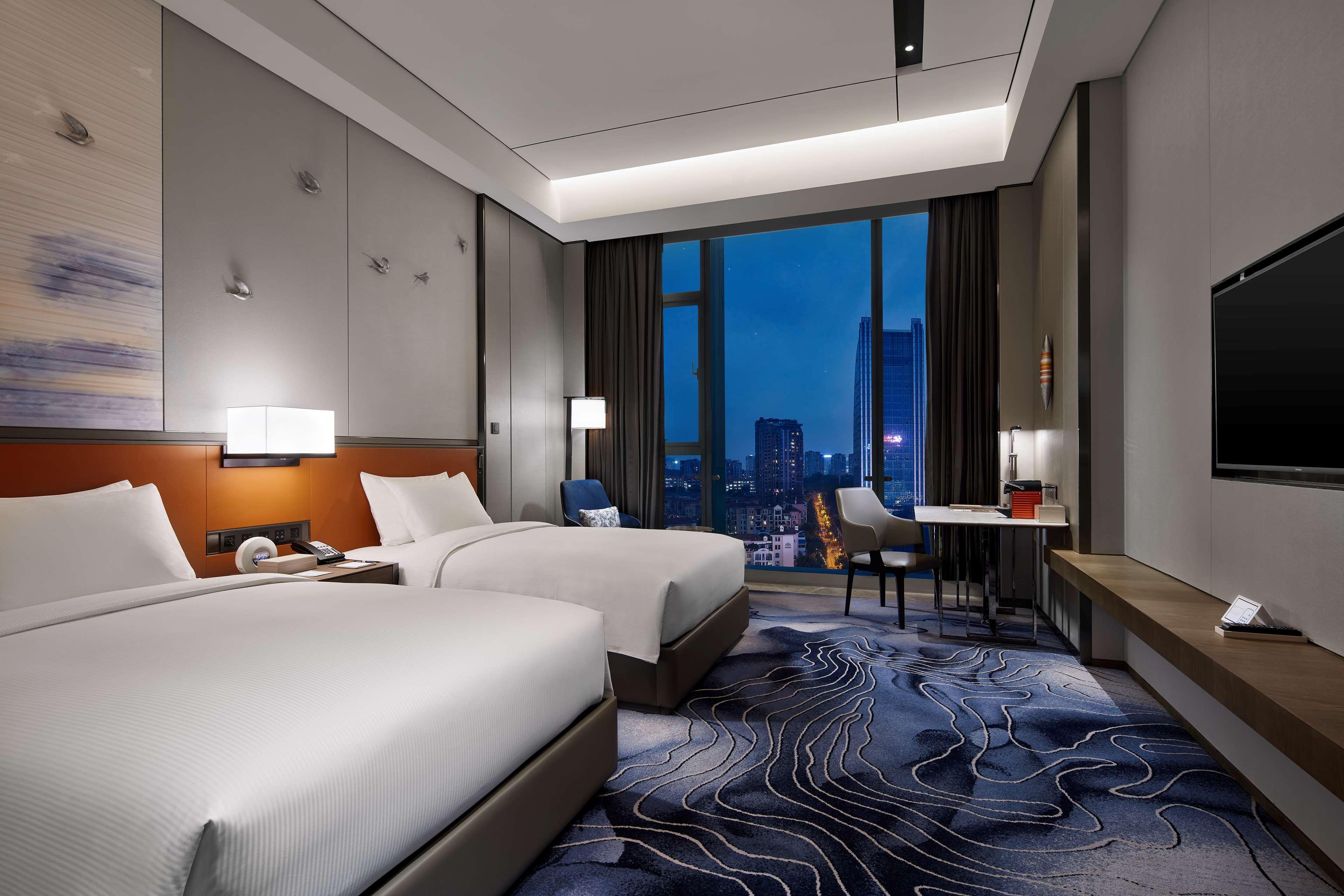 Hilton Guiyang Hotel Guiyang  Eksteriør billede